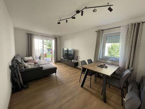 Foto - Wohnung zum Mieten in Burgkirchen 783,00 € 60.29 m²