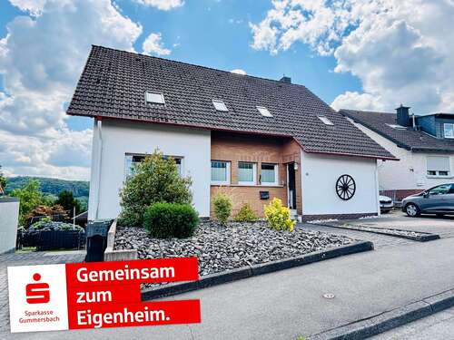 Foto - Haus zum Kaufen in Gummersbach 369.000,00 € 193 m²
