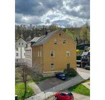 Haus zum Kaufen in Schwarzenberg 250.000,00 € 355.5 m²