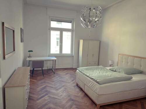 Foto - WG-Zimmer in Frankfurt am Main 999,00 € 25 m²