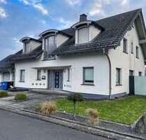 Haus zum Kaufen in Riegenroth 499.000,00 € 185 m²