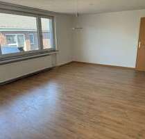 Haus zum Kaufen in Varel 349.000,00 € 275 m²