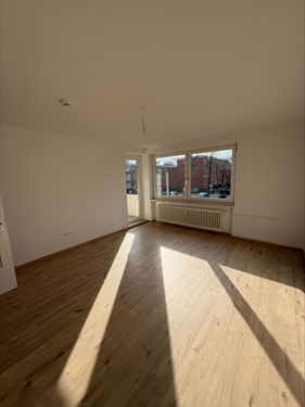 Foto - Wohnung zum Mieten in Leer 469,00 € 60.55 m²