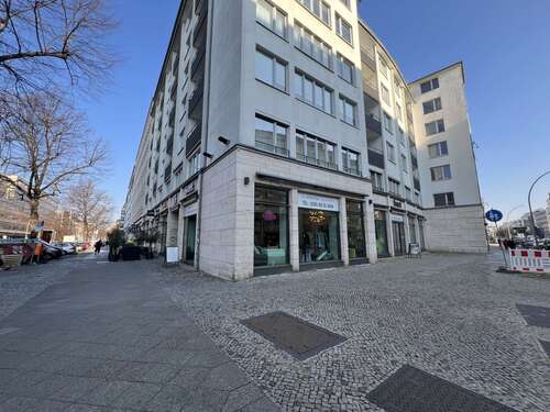 Foto - Einzelhandel in Berlin 8.576,00 € 322 m²
