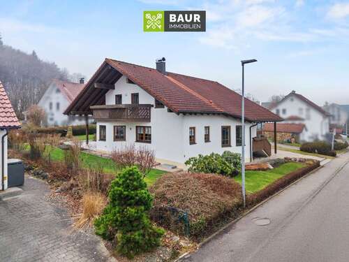 Foto - Haus zum Kaufen in Erolzheim 699.000,00 € 361 m²