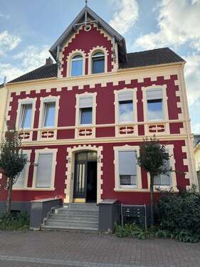 Foto - Haus zum Kaufen in Bad Lippspringe 640.000,00 € 365 m²