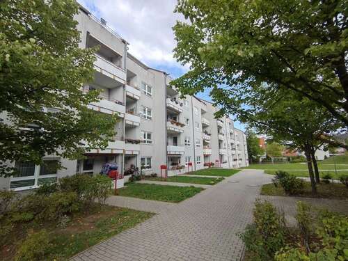 Foto - Wohnung zum Mieten in Naumburg (Saale) 471,00 € 69.18 m²