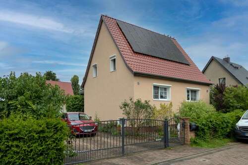 Foto - Haus zum Kaufen in Leegebruch 485.000,00 € 135 m²