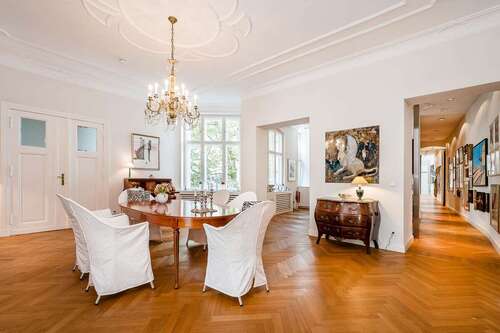 Foto - Wohnung zum Kaufen in Berlin Charlottenburg-Wilmersdorf 1.780.000,00 € 236 m²