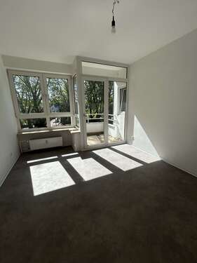 Foto - Wohnung zum Mieten in Duisburg 580,00 € 82.61 m²