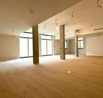 Büro in Berlin 2.750,00 € 166.17 m²