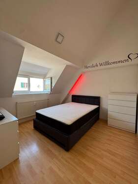 Foto - Wohnung zum Mieten in Augsburg 500,00 € 17 m²