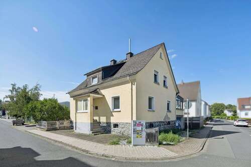Foto - Haus zum Kaufen in Wetzlar 210.000,00 € 159 m²