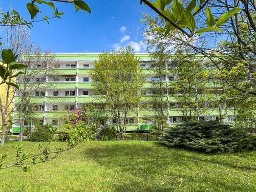Foto - Wohnung zum Mieten in Zwickau 330,50 € 57 m²