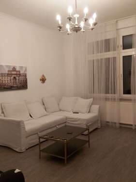 Foto - Wohnung zum Mieten in Düsseldorf 900,00 € 77 m²