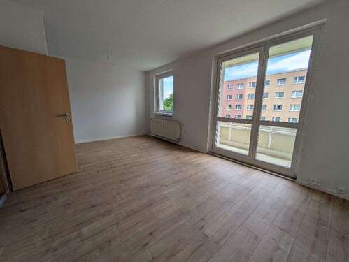 Foto - Wohnung zum Mieten in Chemnitz 350,00 € 57.5 m²