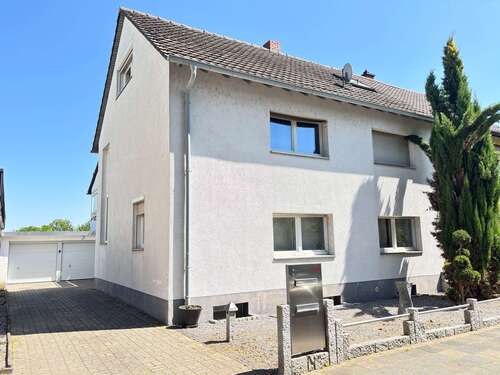 Foto - Haus zum Kaufen in Dannstadt-Schauernheim 350.000,00 € 217.31 m²