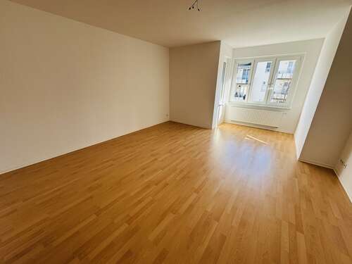 Foto - Wohnung zum Mieten in Chemnitz 799,00 € 130.62 m²