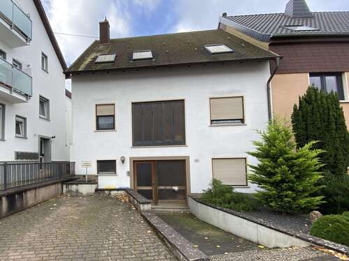 Foto - Haus zum Kaufen in Bous 399.000,00 € 218 m²
