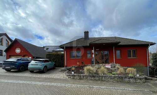 Foto - Haus zum Kaufen in Hünfelden 649.000,00 € 225 m²