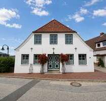 Haus zum Kaufen in Lunden 275.000,00 € 274.5 m²