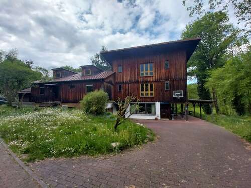 Foto - Haus zum Kaufen in Wald-Michelbach 340.000,00 € 334 m²