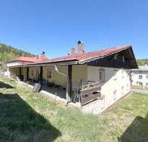 Haus zum Kaufen in Bayerisch Eisenstein 150.000,00 € 324.99 m²