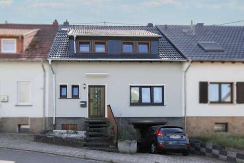 Foto - Haus zum Kaufen in Püttlingen 298.000,00 € 149 m²