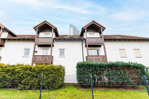 Foto - Wohnung zum Kaufen in Weinböhla 175.000,00 € 92 m²