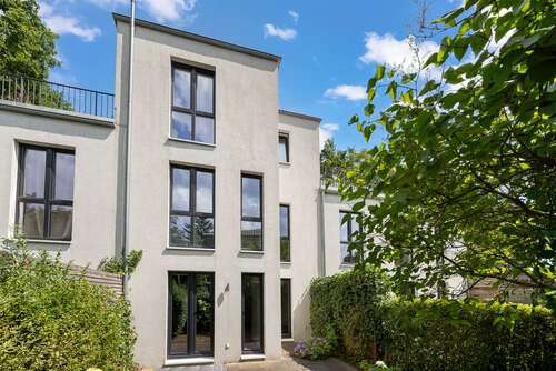 Foto - Haus zum Kaufen in Hamburg 1.395.000,00 € 180 m²
