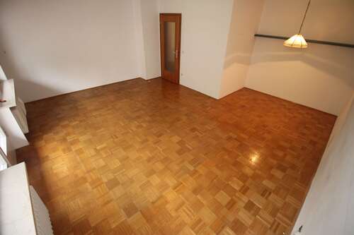 Foto - Haus zum Kaufen in Landshut 565.000,00 € 136.11 m²