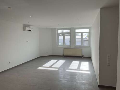Foto - Wohnung zum Mieten in Aspach 980,00 € 95 m²
