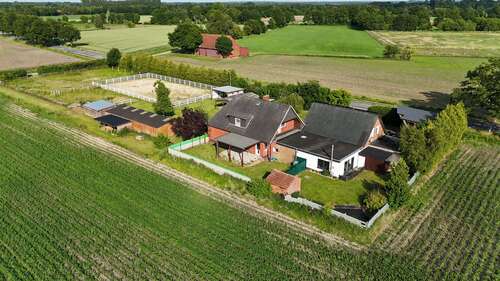 Foto - Haus zum Kaufen in Varrel 649.000,00 € 360 m²