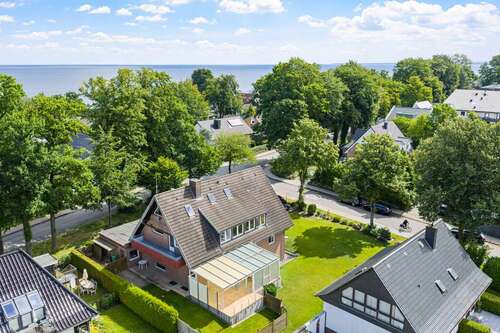 Foto - Haus zum Kaufen in Scharbeutz 1.290.000,00 € 276 m²