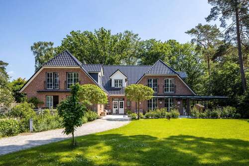 Foto - Haus zum Kaufen in Hamburg 3.375.000,00 € 440 m²