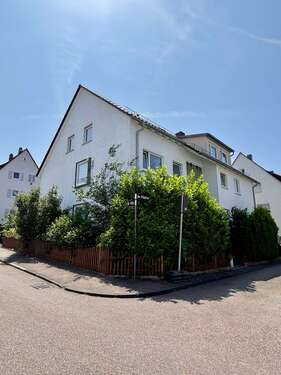 Foto - Haus zum Kaufen in Stuttgart-Stammheim 1.150.000,00 € 310.47 m²