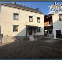 Haus zum Kaufen in Münstermaifeld 118.000,00 € 162 m²