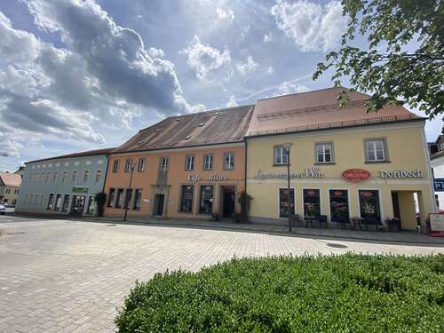 Foto - Wohnung zum Mieten in Tirschenreuth 563,50 € 85.37 m²