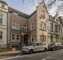 Haus zum Kaufen in Neuss 1.650.000,00 € 248 m²