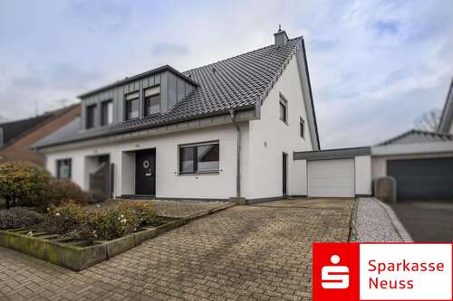 Foto - Haus zum Kaufen in Grevenbroich 379.000,00 € 124 m²