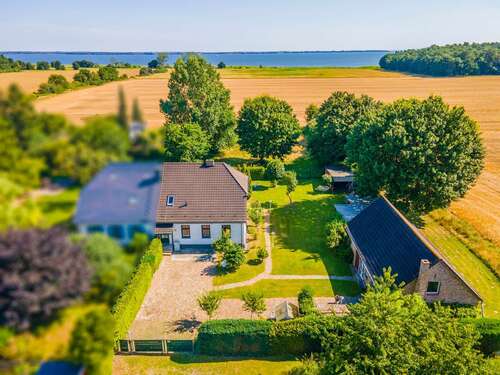 Foto - Haus zum Kaufen in Sundhagen OT Tremt 349.000,00 € 140 m²