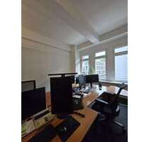 Büro in Köln 899,00 € 57 m² - 899,00&nbsp;EUR Kaltmiete, ca.&nbsp; 57,00&nbsp;m&sup2; in Köln (PLZ: 50670)