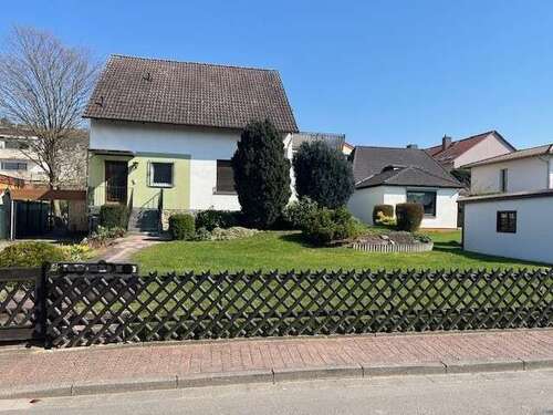 Foto - Haus zum Kaufen in Bad Vilbel 1.410.000,00 € 200 m²