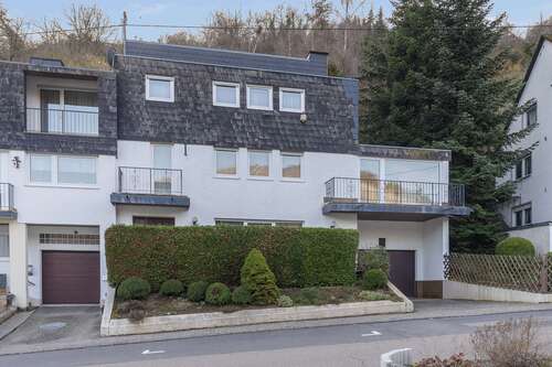 Foto - Haus zum Kaufen in Winningen 297.500,00 € 149 m²