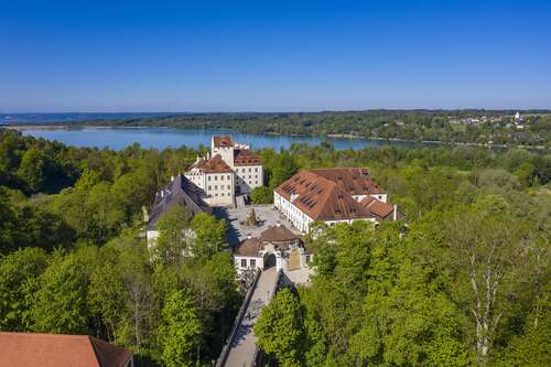 Foto - Spezialgewerbe in Seefeld 1.135,00 €