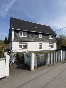 Foto - Haus zum Kaufen in Bernsdorf 109.000,00 € 160 m²