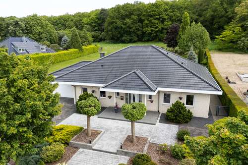 Foto - Haus zum Kaufen in Emmerich am Rhein 950.000,00 € 211 m²