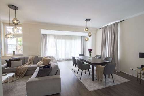 Foto - Haus zum Kaufen in Oberhausen 460.000,00 € 185 m²