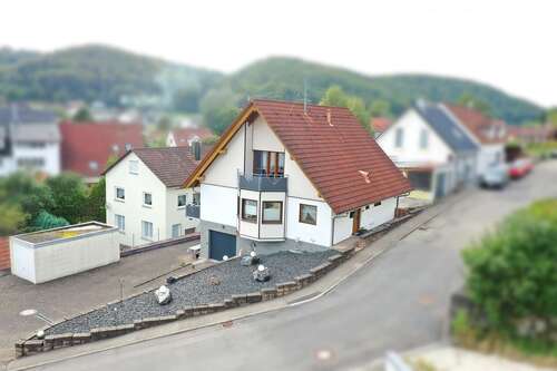 Foto - Haus zum Kaufen in Burladingen 295.000,00 € 93 m²
