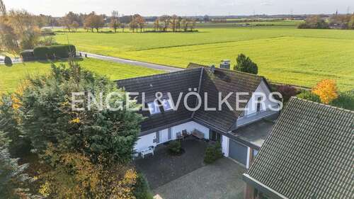 Foto - Haus zum Kaufen in Krefeld 795.000,00 € 192 m²